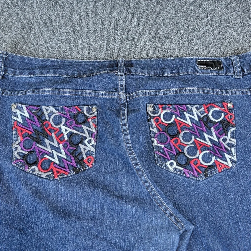 Rocawear Y2K Embroidered Logo Pocket Jeans Women 24 Blue Cotton Stretch Straight